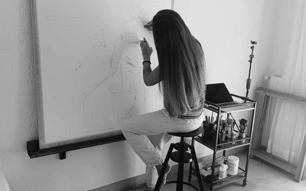 ABOUT Contemporary Charcoal Artist - Janis Bär